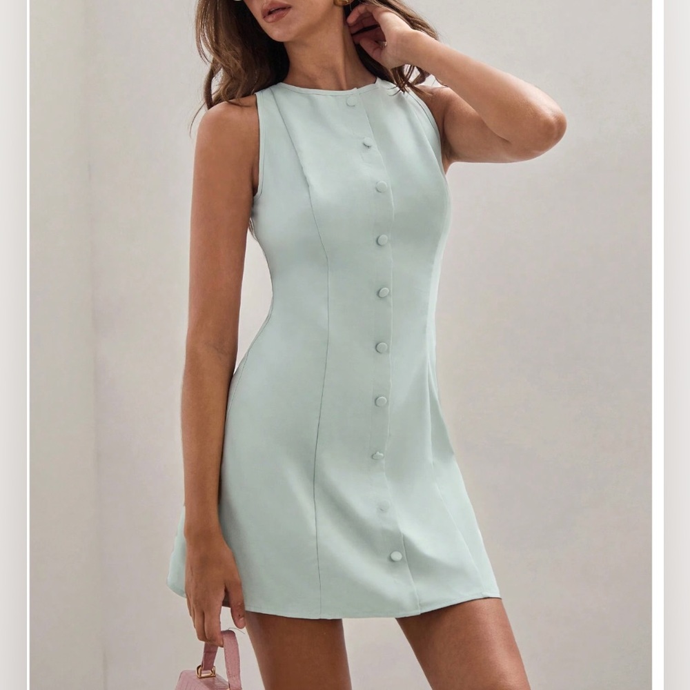 Round Neck Front Button Sleeveless Mini Dress Light Green - Picture 7 of 9